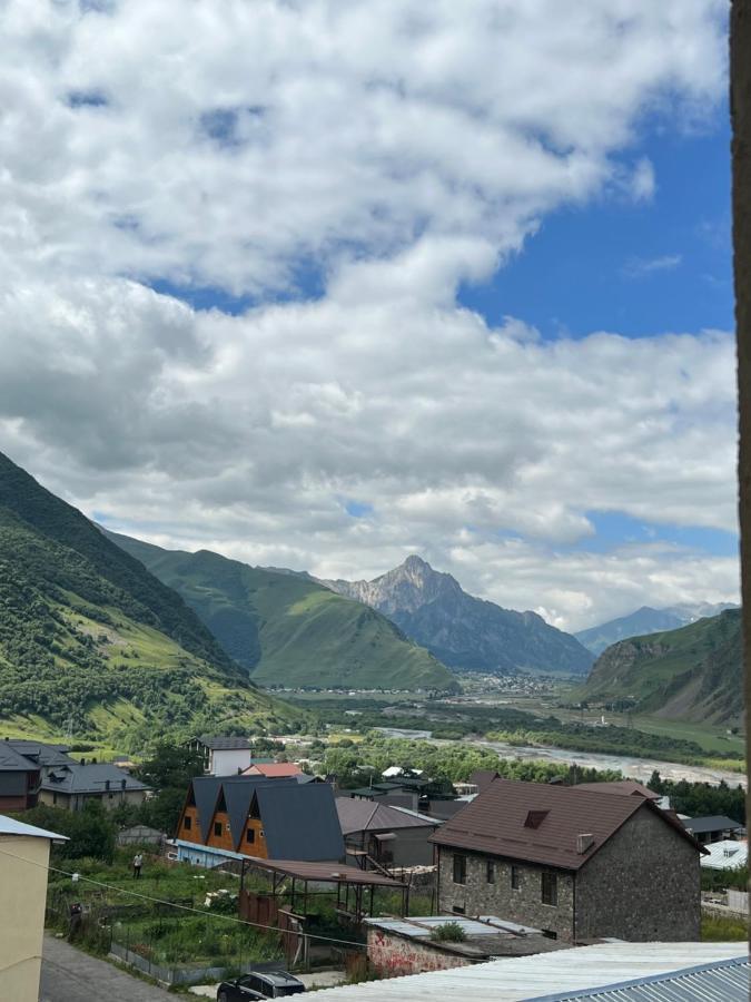 Planet Kazbegi Hotell Eksteriør bilde