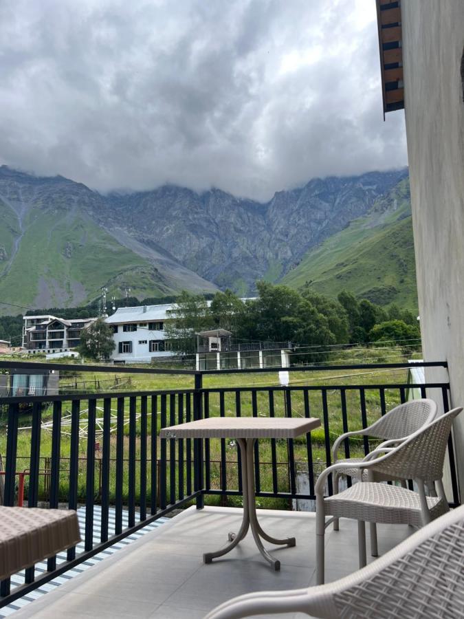 Planet Kazbegi Hotell Eksteriør bilde