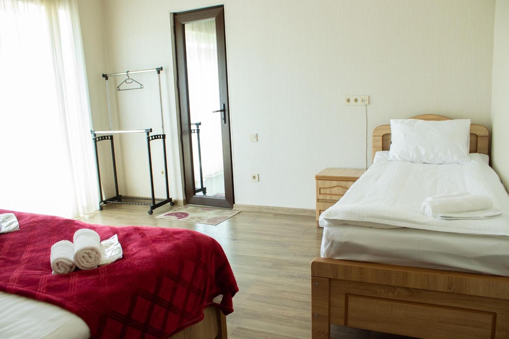 Planet Kazbegi Hotell Eksteriør bilde